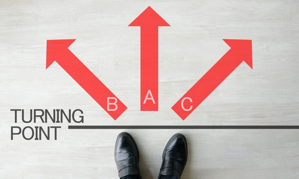 プラットフォーム選定が成功の分かれ目