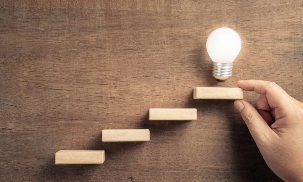 審査と申請の基本的な流れ